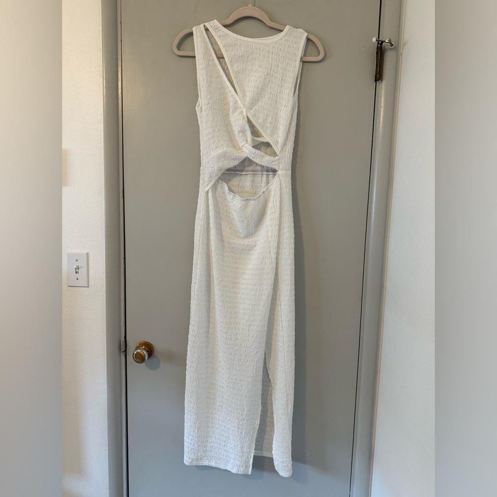 Elegant White Cut Out Dress